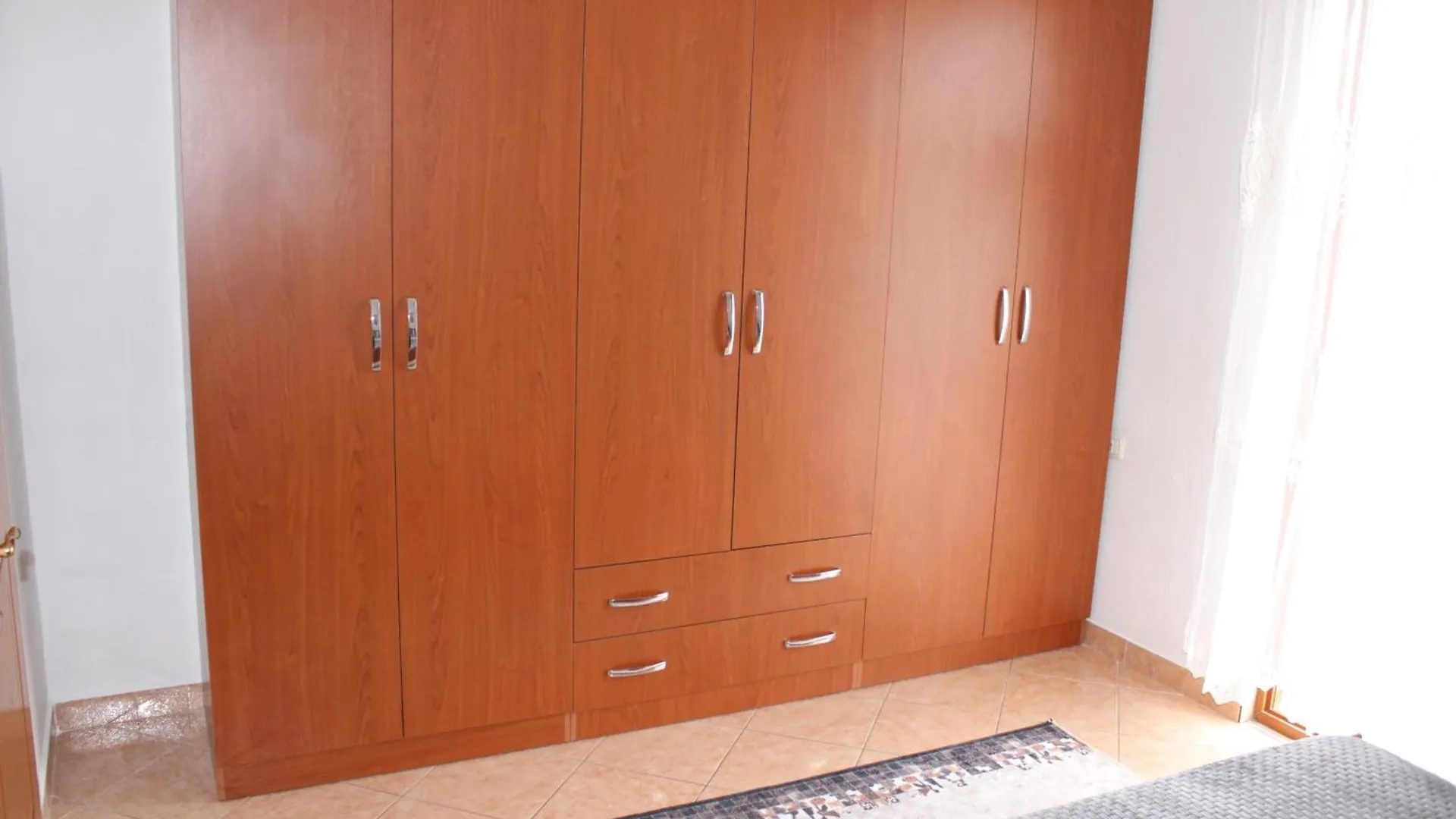 Haus Family Apartment Tirana Albania